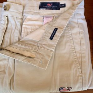 Vineyard vines club short embroidered